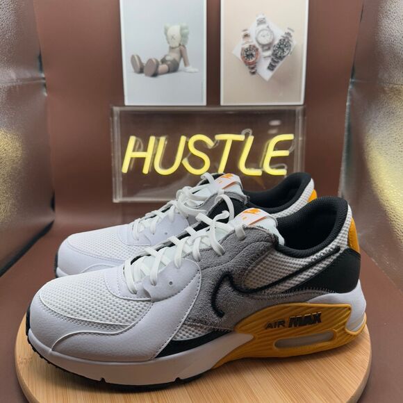 NIKE AIR MAX EXCEE White/Black/University Gold/Wolf Grey Men’s Sz 10 Brand New main image 10